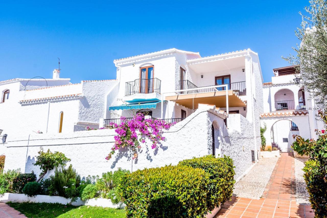 Villa Violetas, Nerja Esterno foto