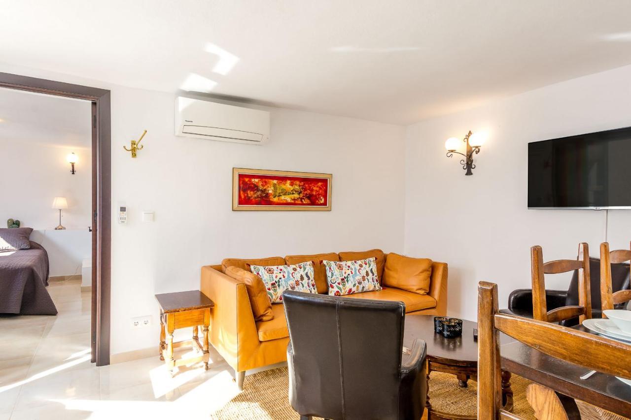 Villa Violetas, Nerja Esterno foto